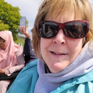 Meet your Posher, Pamela